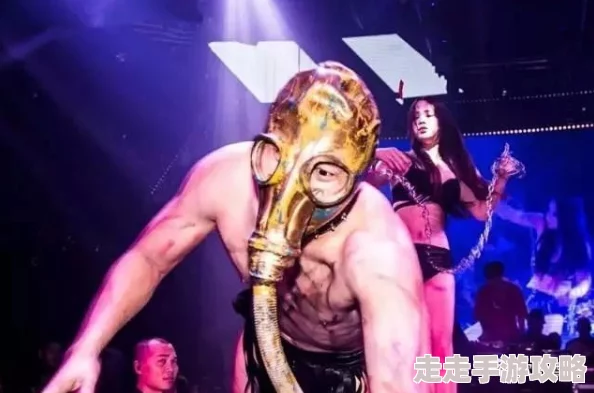 探索美女扒精光视频网站：揭示视觉盛宴与艺术表现的完美结合